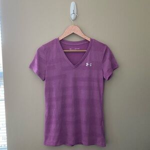 Women’s Under Armour Purple V-Neck Workout Short Sleeve T-Shirt Size XS